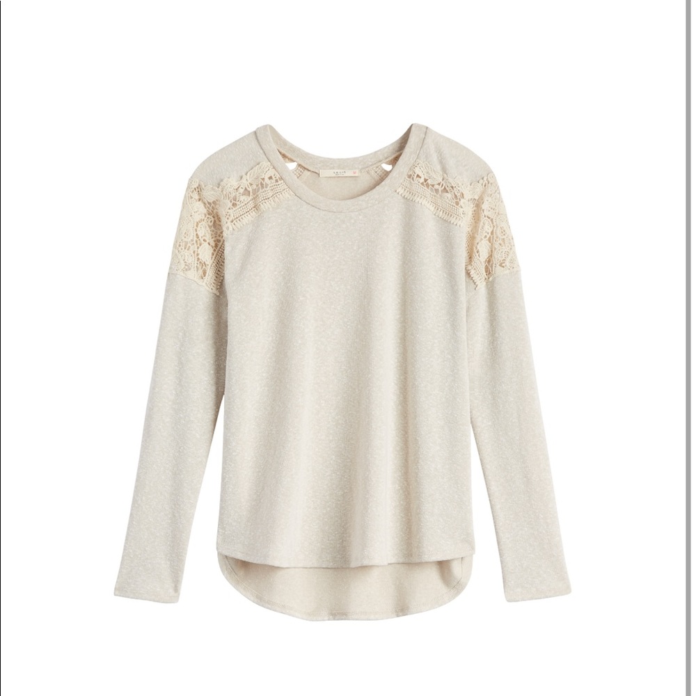 Lace detailed sweater